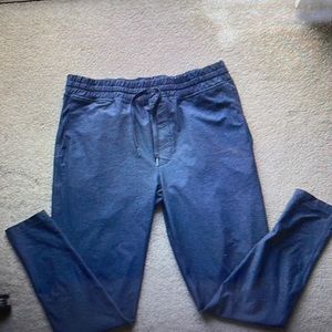 Outdoor Voices Joggers